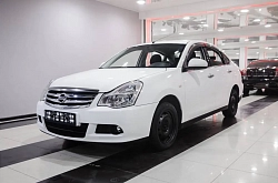 Nissan Almera